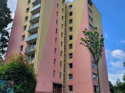 Pronájem bytu 1+1, Jablonec nad Nisou, Na Výšině, 35 m2