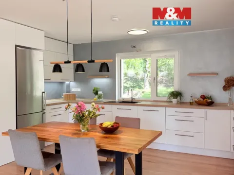 Pronájem rodinného domu, Libochovičky, 150 m2