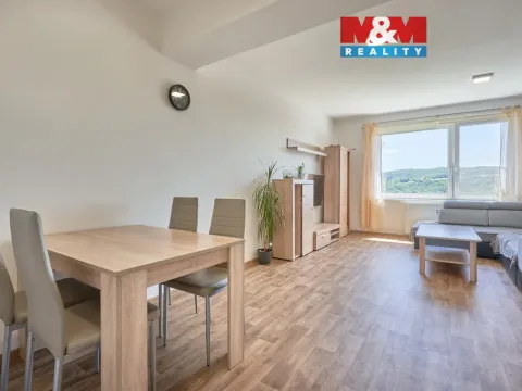 Prodej bytu 4+1, Březůvky, 81 m2