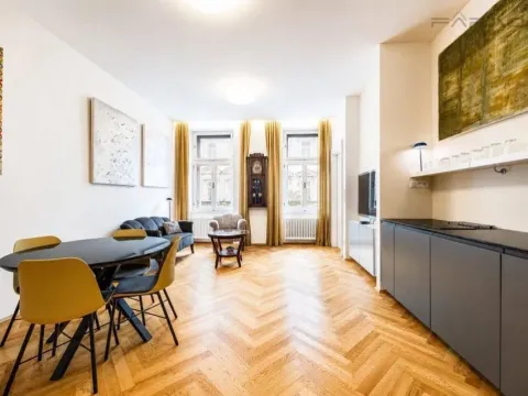 Prodej bytu 2+kk, Praha - Vinohrady, Italská, 62 m2