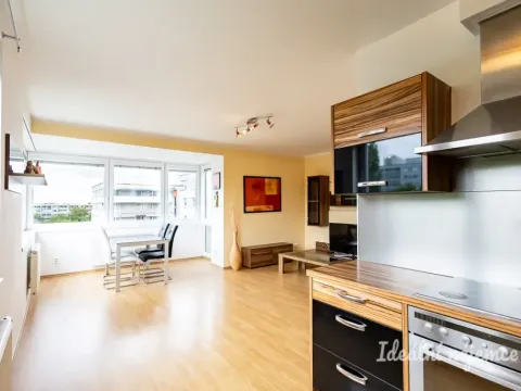 Pronájem bytu 2+kk, Praha - Háje, Jurkovičova, 69 m2