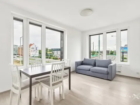 Pronájem bytu 2+kk, Praha - Holešovice, Jankovcova, 56 m2