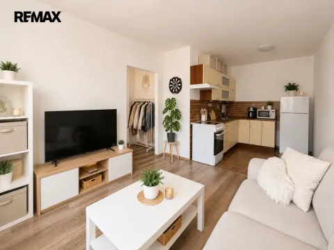 Pronájem bytu 2+kk, Příbram - Příbram III, Dlouhá, 38 m2