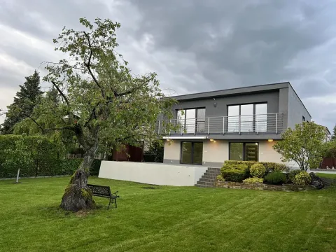 Prodej rodinného domu, Nové Město nad Metují, V Aleji, 150 m2