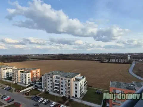Pronájem bytu 1+kk, Praha - Letňany, Štanderova, 38 m2