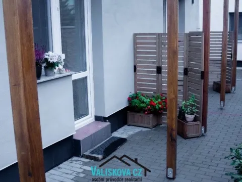 Pronájem bytu 1+kk, Kroměříž, Stoličkova, 28 m2