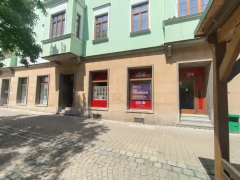 Pronájem obchodního prostoru, Šumperk, Hlavní třída, 192 m2