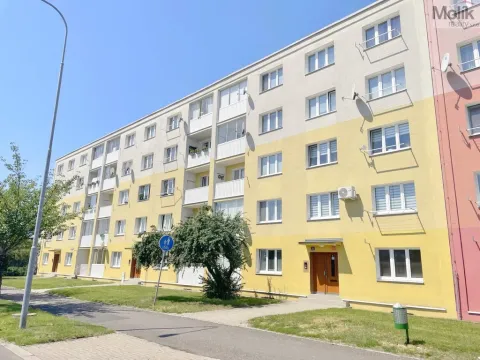 Pronájem bytu 3+1, Most, Obránců míru, 70 m2