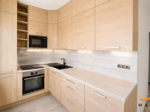 Pronájem bytu 2+1, Jihlava, Žižkova, 56 m2