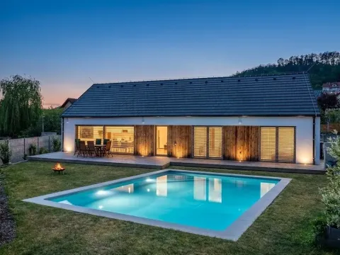 Prodej rodinného domu, Králův Dvůr, U Černého vršku, 114 m2