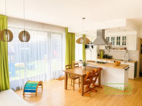 Pronájem bytu 4+kk, Dobřichovice, Anežky České, 100 m2