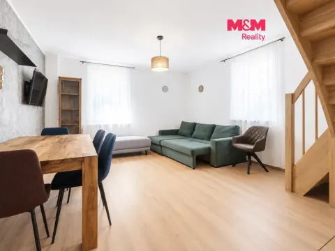 Prodej bytu 3+1, Zlín, Padělky IX, 82 m2