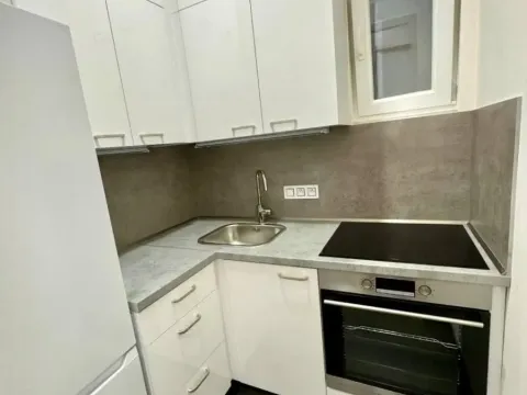Pronájem bytu 2+kk, Praha - Žižkov, Husitská, 45 m2