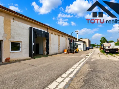 Pronájem skladu, Černožice, 187 m2