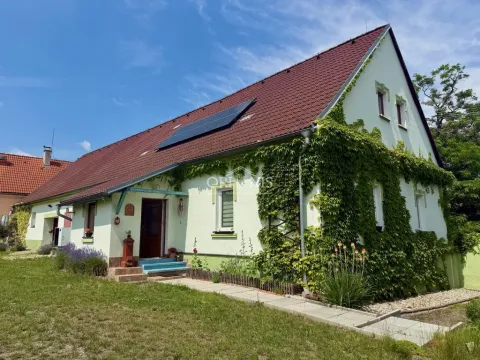 Prodej rodinného domu, Veliká Ves - Široké Třebčice, 100 m2
