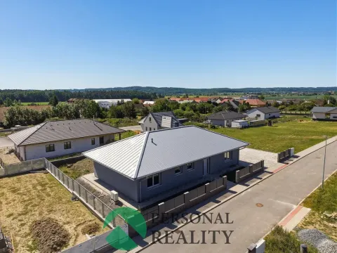 Prodej rodinného domu, Sukorady, 156 m2