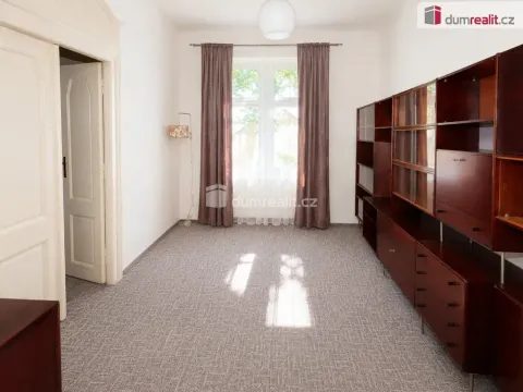 Pronájem bytu 3+1, Praha - Smíchov, Bieblova, 75 m2