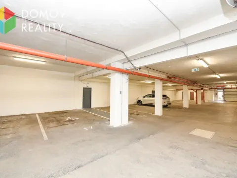 Pronájem garážového stání, Beroun, Okružní, 15 m2