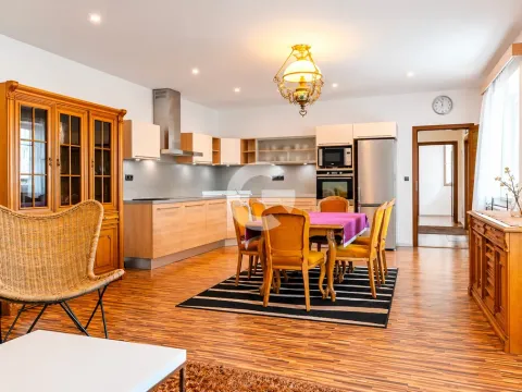 Prodej bytu 3+kk, Slušovice, Dlouhá, 85 m2