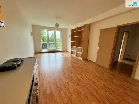 Pronájem bytu 2+kk, Praha - Řeporyje, Wiesenthalova, 45 m2