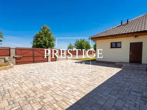 Pronájem rodinného domu, Horoměřice, Švejkova, 180 m2