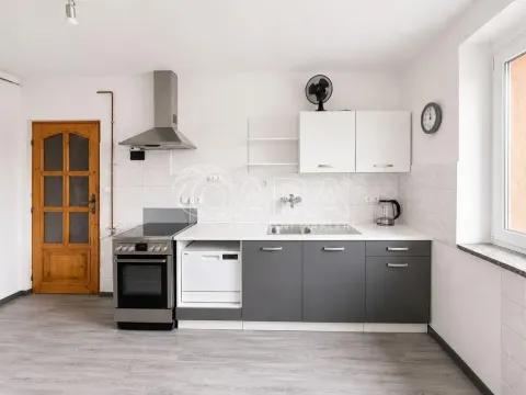 Pronájem bytu 2+1, Praha - Žižkov, Na vápence, 48 m2