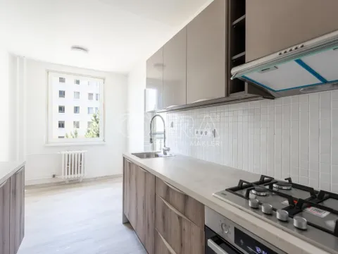 Prodej bytu 3+1, Praha - Chodov, Květnového vítězství, 68 m2