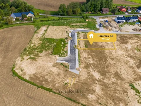 Prodej pozemku pro bydlení, Komárov, 751 m2