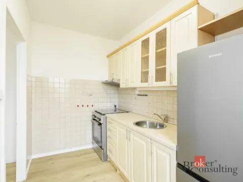 Prodej bytu 3+1, Praha - Modřany, Jordana Jovkova, 62 m2