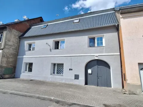 Prodej rodinného domu, Chabařovice, Náměstí 9. května, 150 m2