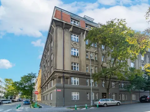 Prodej bytu 2+1, Praha - Smíchov, Kováků, 85 m2