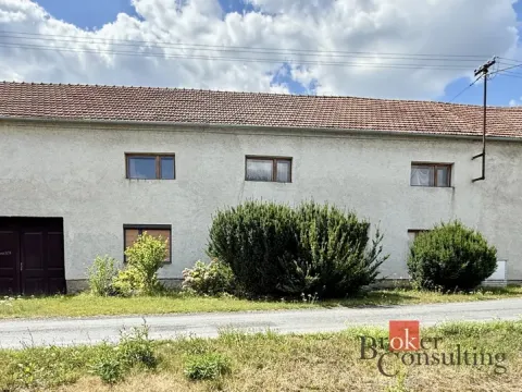 Prodej rodinného domu, Plumlov - Soběsuky, 250 m2