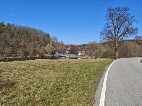 Prodej zahrady, Zlatá Koruna - Rájov, 1054 m2