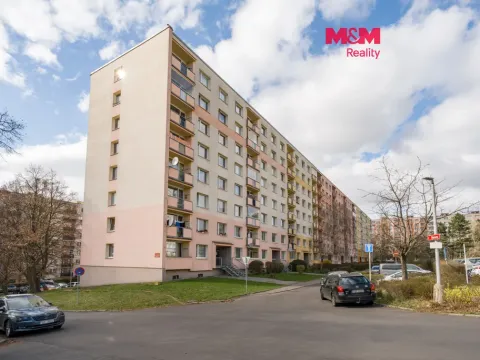 Prodej bytu 1+kk, Ústí nad Labem - Severní Terasa, Glennova, 19 m2