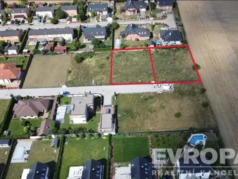 Prodej pozemku pro bydlení, Veleň, 902 m2