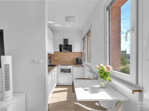 Pronájem bytu 1+kk, Hradec Králové - Slezské Předměstí, Markovická, 36 m2