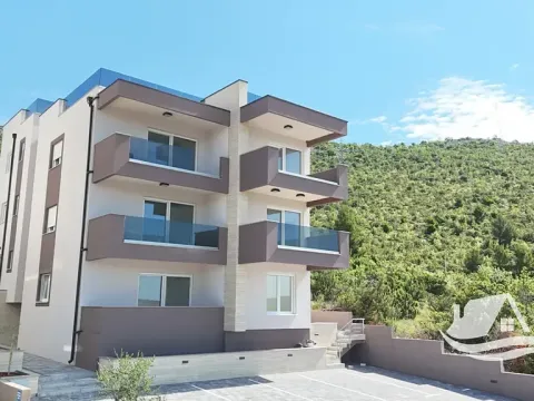 Prodej bytu 3+kk, Starigrad, Chorvatsko, 75 m2