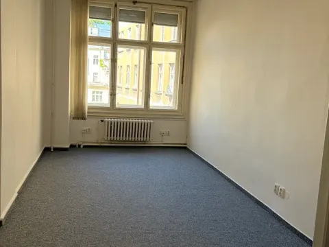 Pronájem kanceláře, Praha - Nové Město, Spálená, 17 m2