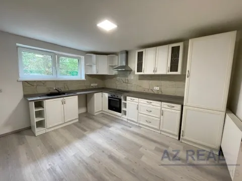 Prodej bytu 2+1, Liberec, Hodkovická, 76 m2
