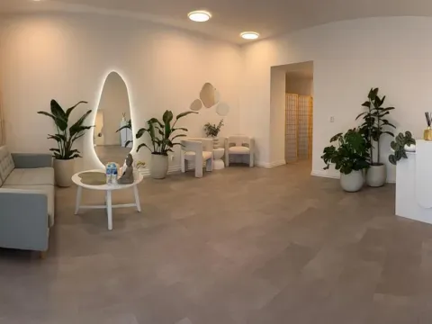 Pronájem obchodního prostoru, Praha - Vysočany, Trakční, 57 m2