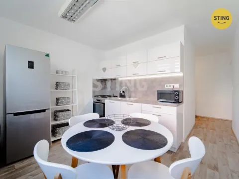 Prodej bytu 2+1, Opava, Edvarda Beneše, 59 m2