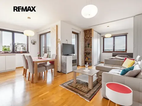 Prodej bytu 1+kk, Praha - Hrdlořezy, Učňovská, 45 m2