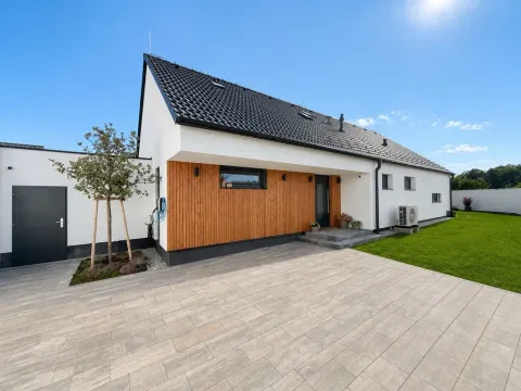 Prodej rodinného domu, Roudné, Žitná, 140 m2