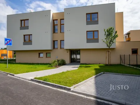 Pronájem bytu 2+kk, Frýdek-Místek - Frýdek, Nové Dvory-Podhůří, 54 m2
