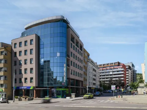 Pronájem kanceláře, Praha - Vysočany, Sokolovská, 27 m2