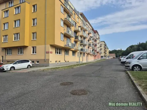Pronájem bytu 2+kk, Praha - Kunratice, Merhoutova, 60 m2