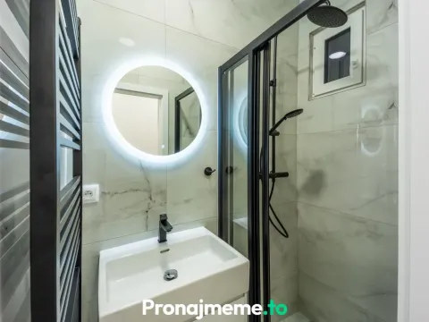 Pronájem bytu 2+kk, Znojmo, Pražákova, 45 m2