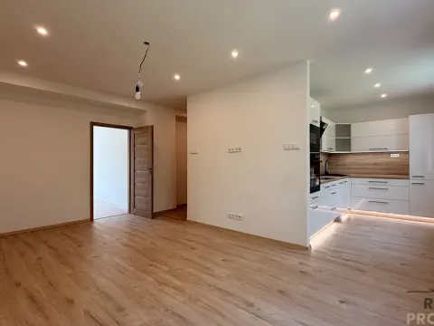 Prodej bytu 2+1, Havířov, Mozartova, 51 m2