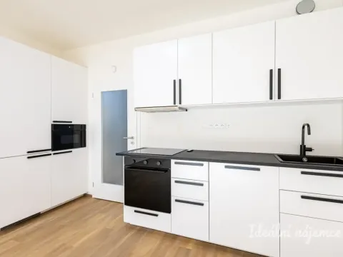 Pronájem bytu 1+kk, Praha, Gerstelova, 35 m2