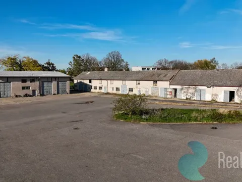 Prodej skladu, Chotětov, Husovo náměstí, 3000 m2